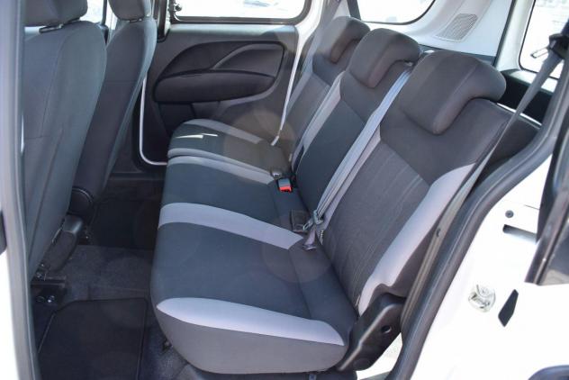 FIAT Doblo AUTOCARRO 5 POSTI - IVA DETRAIBILE - 1.6 MJT 120CV 6M - CLIMA - BT - AZIENDALE - Foto 7