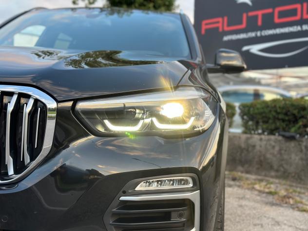 Bmw X5 xDrive30d 48V xLine 2021 IVA COMPRESA - Foto 8