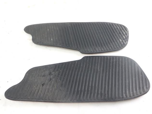 GILERA RUNNER 125 VX 299775 299776 TAPPETTINI PEDANA 02 - 05 FOOTBOARD MATS