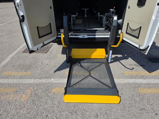 Fiat Ducato Maxi - Trasporto Disabili 9 Posti - Foto 5