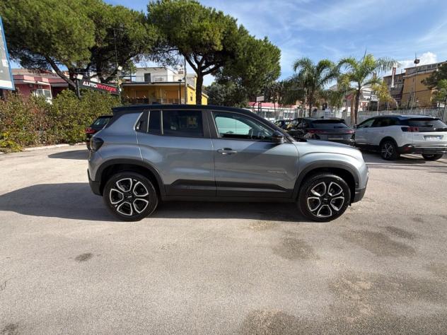 Jeep Avenger Avenger 1.2 turbo e-hybrid mhev Summit fwd 110cv edct6 - Foto 7