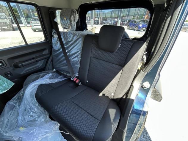Suzuki Jimny 1.5 AT 5 PORTE 4 POSTI AUTOVETTURA PRONTA CONSEGNA - Foto 10
