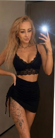 DAYANA arrivata da FELINA x regalarti un massaggio rilassante e di qualità Tel:3311958888