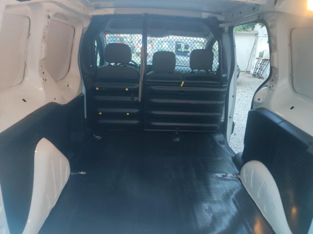 Peugeot Partner 1.6 HDi 90CV FAP L1 3 posti Furgone - Foto 7