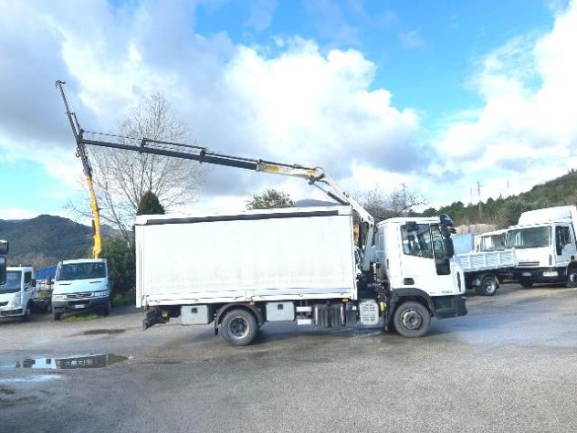 camion iveco eurocargo 100e18 centina telone e gru - Foto 5