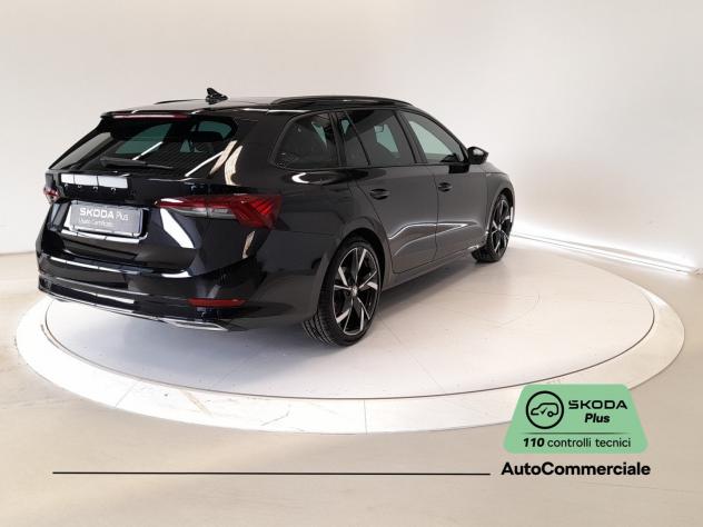 Škoda Octavia 2.0 TDI EVO 110KW SPORTLINE DSG 4WD - Foto 6