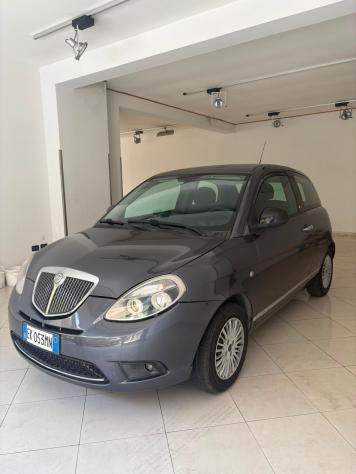 Lancia Ypsilon 1.3 MJT 75 CV Unyca - Foto 3