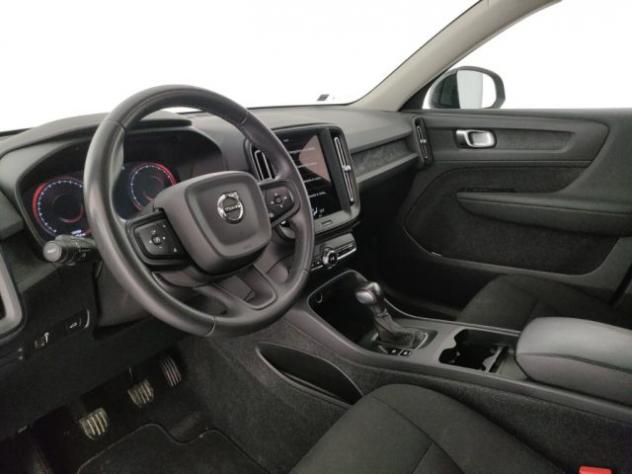 VOLVO XC40 T2 Essential - Autocarro rif. 23500253 - Foto 9