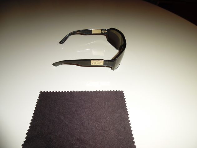 OCCHIALI DA DONNA DA SOLE FIRMATI GUCCI ORIGINALI CON LENTI GRADUATE CON CUSTODI - Foto 8