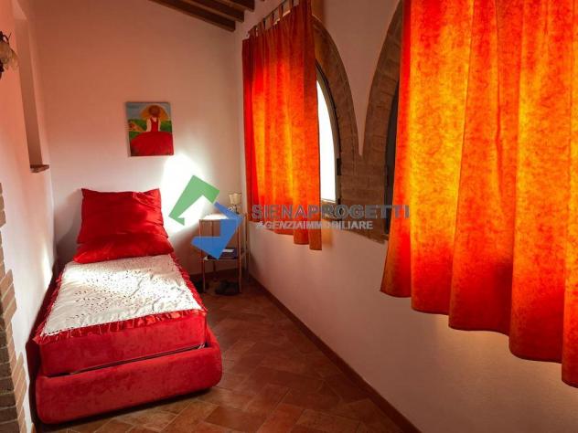 Appartamento con giardino in antico Borgo alle porte di Asciano (SI) - Foto 4
