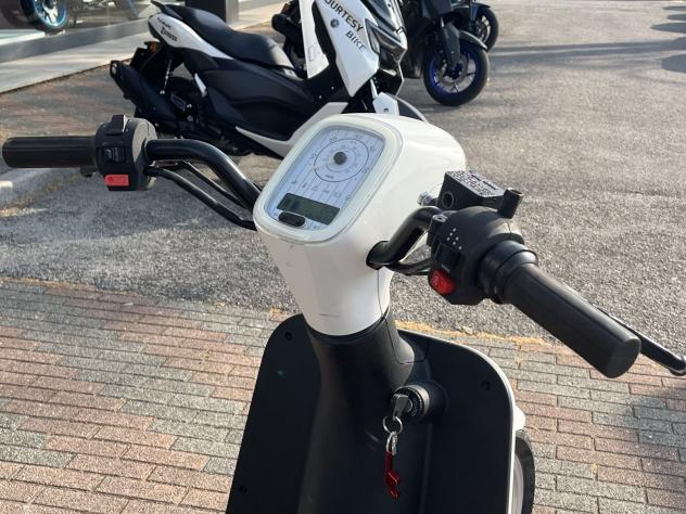 Askoll eS1 Doppia batteria scooter 50 elettrico - Foto 4