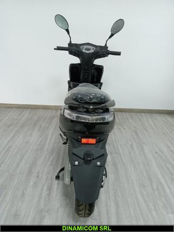F17+ DOVE + STA PER DOPPIA BATTERIA - L1e 50cc - Foto 7