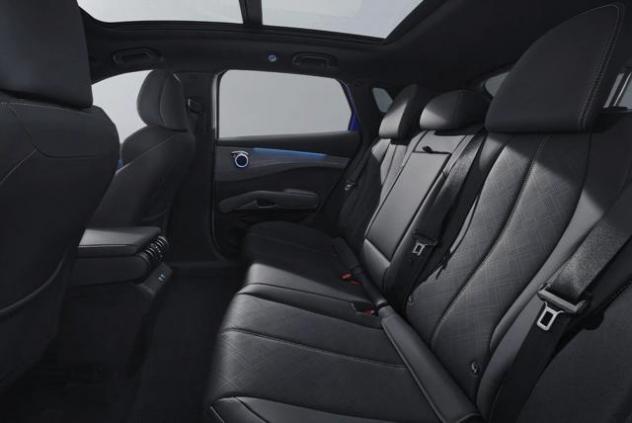 BYD Atto 3 74,8 kWh 312cv Design 510km autonomia rif. 24157212 - Foto 4