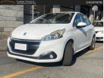 Peugeot 208 life #11893