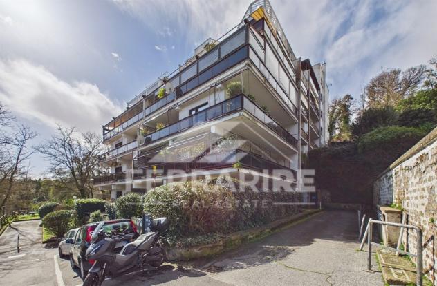 CASSIA VIA TOMBA DI NERONE APP.TO SU DUE LIVELLI €420.000