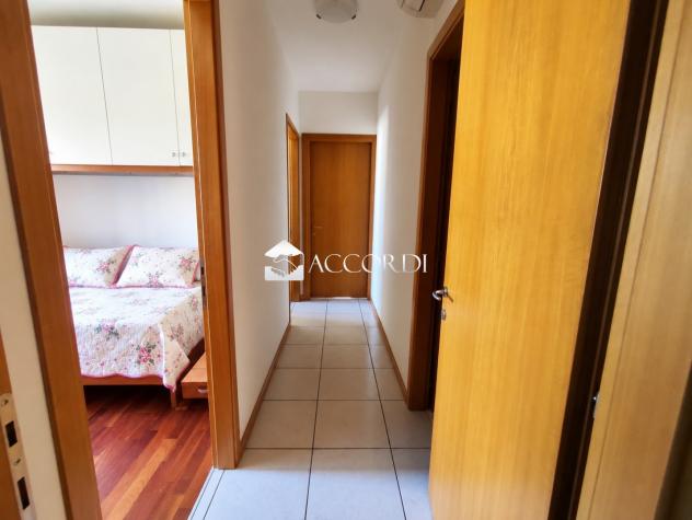 APPARTAMENTO di 3 vani e di 77 mq (SAN VENDEMIANO) rif. SM74 - Foto 4