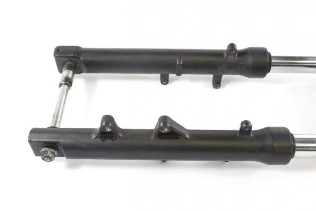 HONDA CBR 300 R 51400KYJ901 51500KYJ901 FORCELLA ANTERIORE NC51 15 - 16 FRONT FORK LEGGERI SEGNI DI USURA BULLONI DA RIMUOVERE - Foto 2