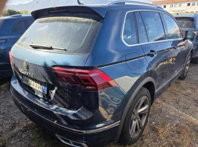 VOLKSWAGEN Tiguan 1.5 TSI 150 CV DSG ACT R-Line rif. 24175545 - Foto 2