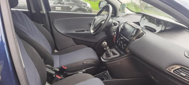 Lancia Ypsilon 1.0 FireFly 5 porte S&S Hybrid Ecochic A. Ferretti - Foto 5