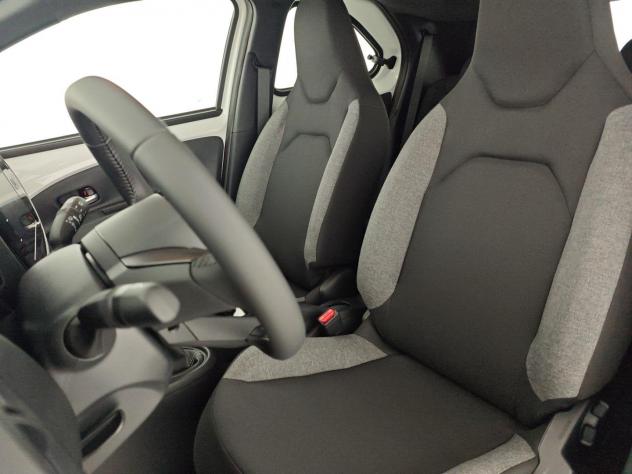 Toyota Aygo X 1.0 VVT-i 72 CV 5 porte Active - Foto 10