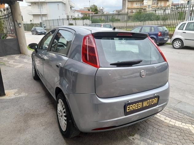 Fiat Grande Punto 1.3 MJT 90 CV 6 MARCE - Foto 9