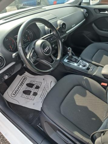 AUDI A3 3ª serie A3 SPB 1.6 TDI 116 CV S tronic Business - Foto 4