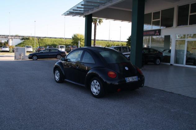 Volkswagen New Beetle 1.6 benzina - Foto 4