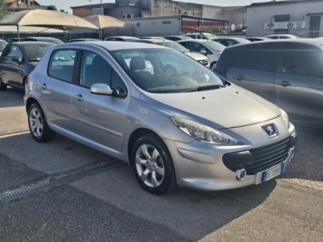 Peugeot 307 1.6 16V HDi 90CV 5p. D-Sign - Foto 2