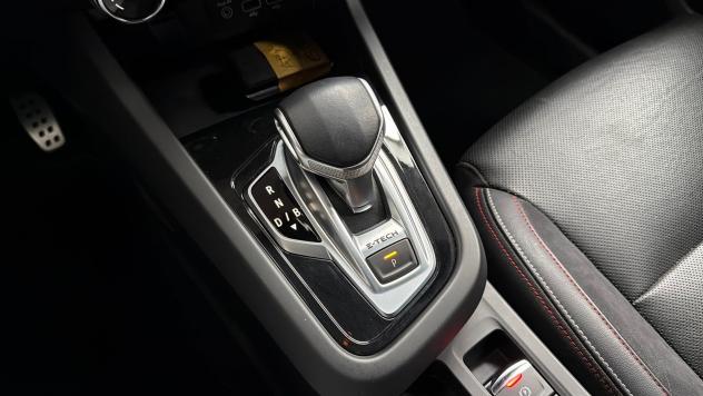Renault Arkana 1.6 E-Tech full hybrid R.S. Line Auto 145cv - Foto 9