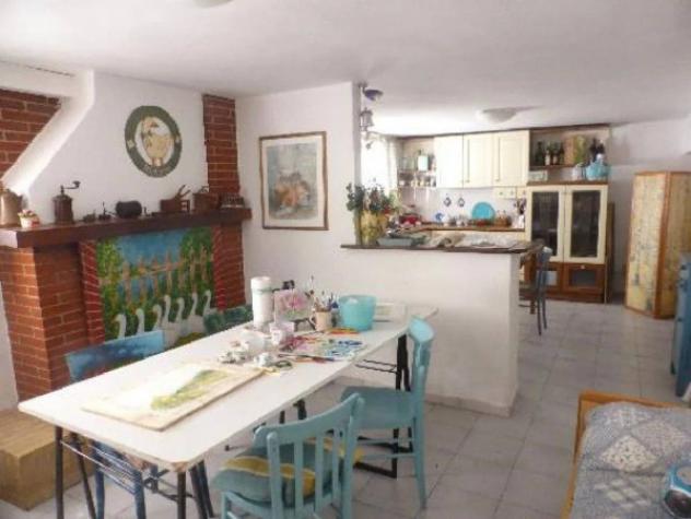 Immobile in asta di 148 m² con più di 5 locali e box auto in vendita a Fermo - Foto 8
