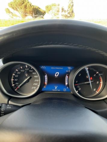 Maserati Levante V6 Diesel Q4 AWD Granlusso IVA DETRAIBILE - Foto 4