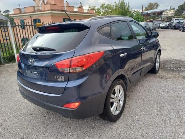 HYUNDAI iX35 1700 CRDI 116CV PDC"17 VETRI SCURI ITALIA rif. 23896229 - Foto 4