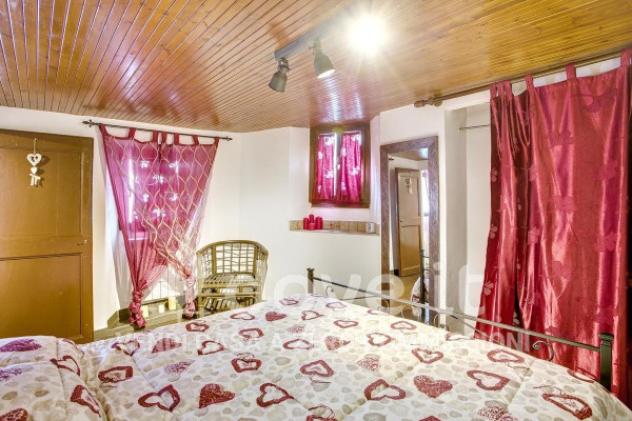 Casa indipendente di 218 m² con 5 locali in vendita a Maccagno con Pino e Veddasca - Foto 8