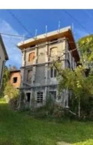 Immobile in asta di 191 m² con più di 5 locali in vendita a Valdagno - Foto 3