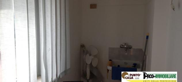 Via Sardegna locasi ufficio bivano più wc - Foto 10
