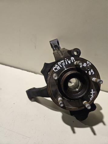 MOZZO RUOTA ANTERIORE DESTRA CHEVROLET Captiva 1° Serie (06)