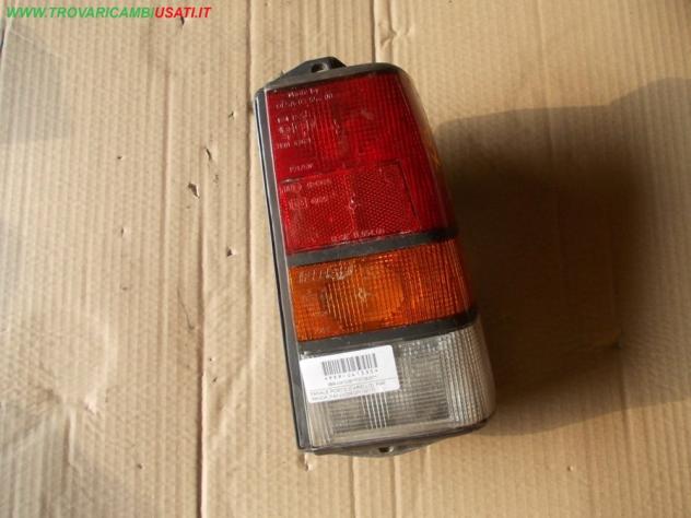 FANALE POST.D.(CARELLO) FIAT PANDA (141-LV/2R/2P/1S/1T) Parti elettriche Fanaleria Fanali Fanale post. sx. FIAT - PANDA - 01-02-1986 - 01-03-2004