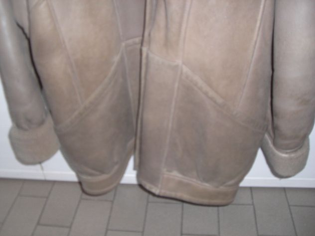 "Montone" sintetico "taupe" donna large buone condizioni. No brand. - Foto 3