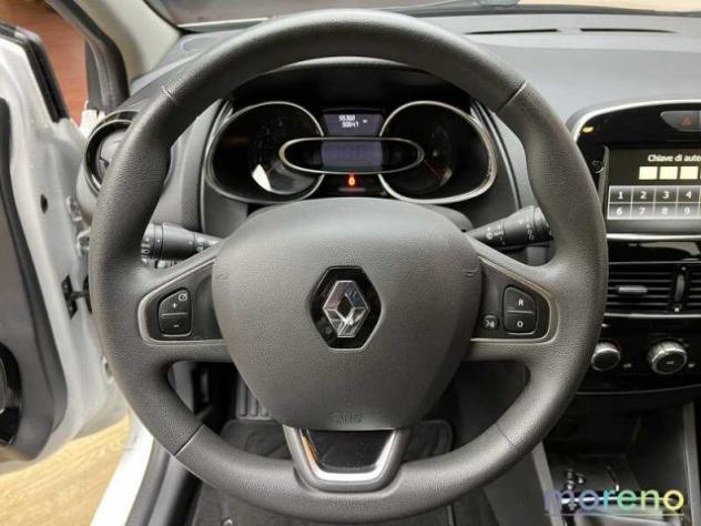RENAULT Clio 1.5 dCi 90 CV Moschino Zen rif. 18068519 - Foto 6