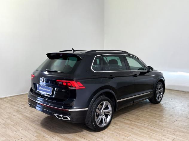 Volkswagen Tiguan Tiguan 2.0 tdi R-Line 4motion 150cv dsg - Foto 4