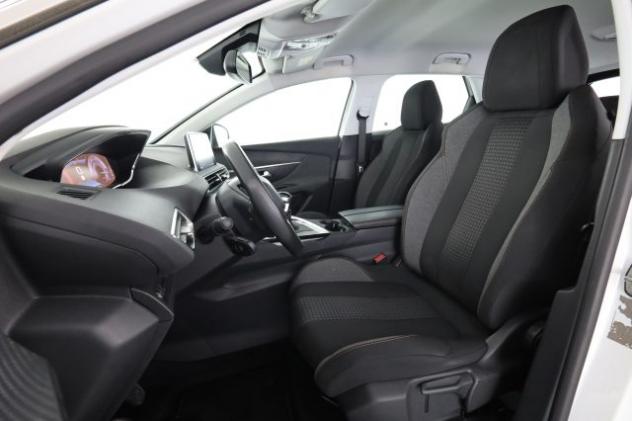 PEUGEOT 3008 3008 BlueHDi 130 S&S Active rif. 23807133 - Foto 2