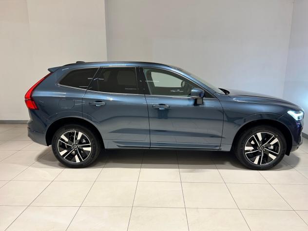 Volvo XC 60 T6 Plug-in hybrid AWD aut. Core MY26 *Anche Autocarro N1* - Foto 5