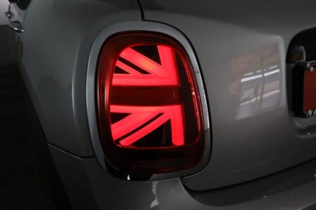 MINI Mini 5 Porte 1.5 Cooper Classic 5 porte rif. 23998782 - Foto 10