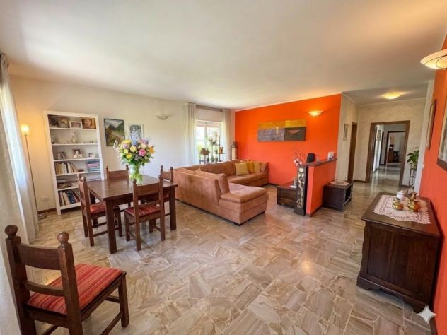 Casale indipendente con terreno, vista Castello a Montechiarugolo - Foto 4