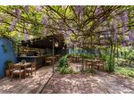 Immobile di 623 m² con 4 locali in vendita a Milano