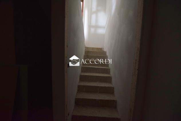 CASA INDIPENDENTE di 6 vani e di 220 mq (VEDELAGO) rif. ZI150 - Foto 7