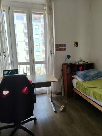 Camera ampia e luminosa - Tutte le spese incluse - Foto 6