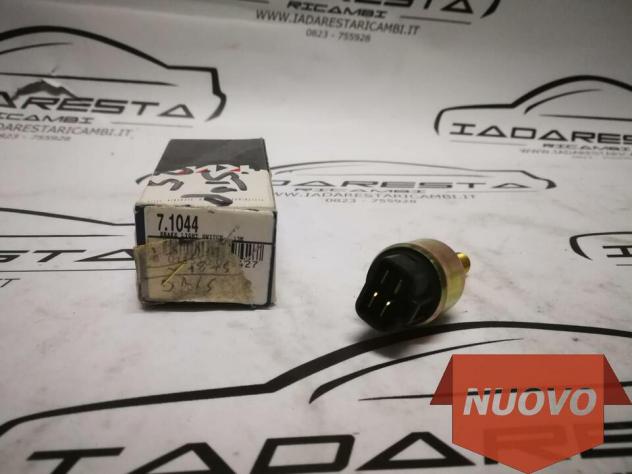 Interruttore Freno DR5 - Mahindra Goa 94109863