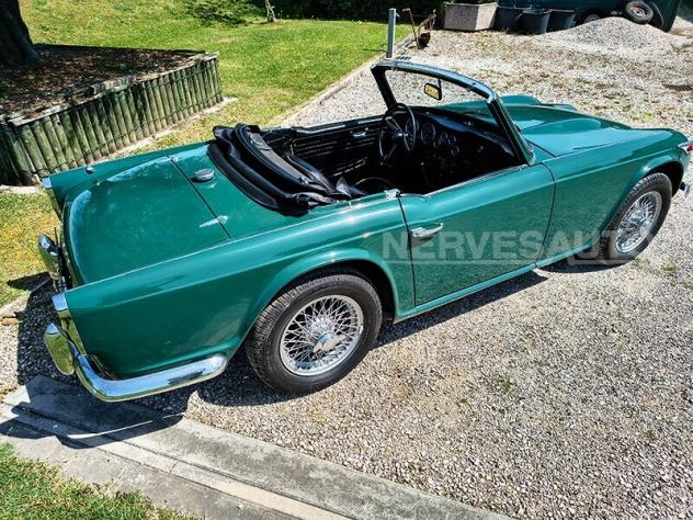Triumph TR4 IRS Verde inglese | 1966 ASI Guida sinistra 2138 cc Ducati Bologna - Foto 4