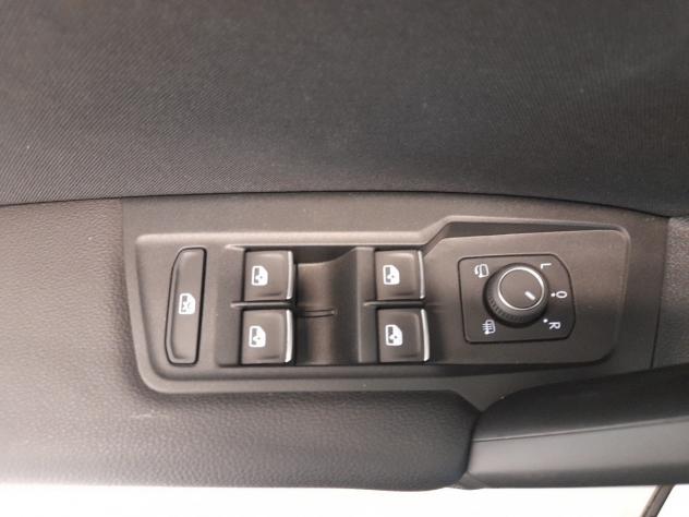 Volkswagen Tiguan 2.0 TDI SCR 110KW Elegance DSG - Foto 9